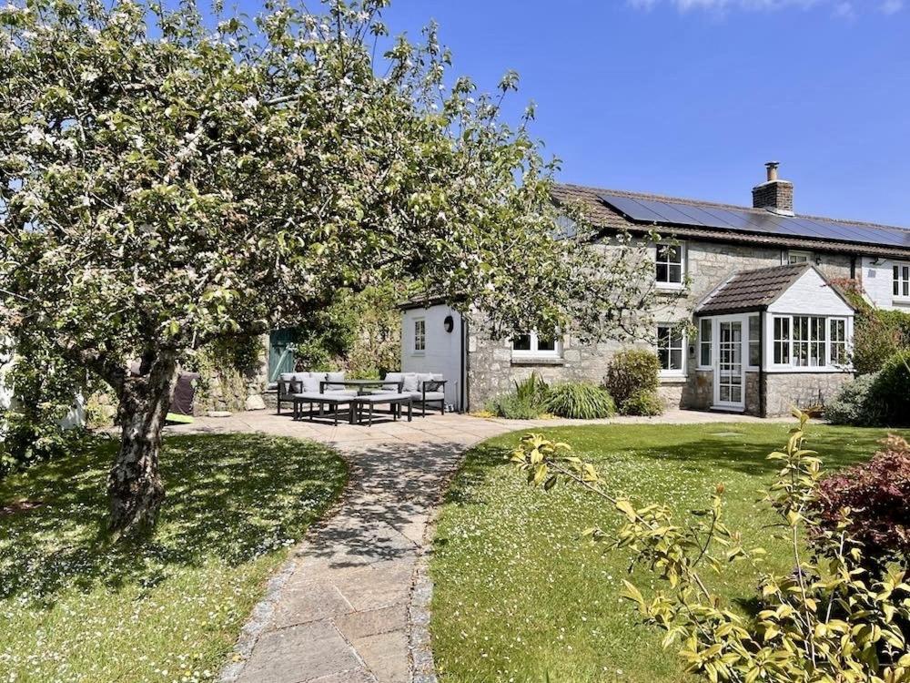 Tresowes * Helston